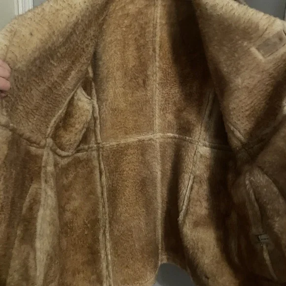 Vintage 70'sSheepskin Coat / Shearling Coat / Marlboro Man/Size 46